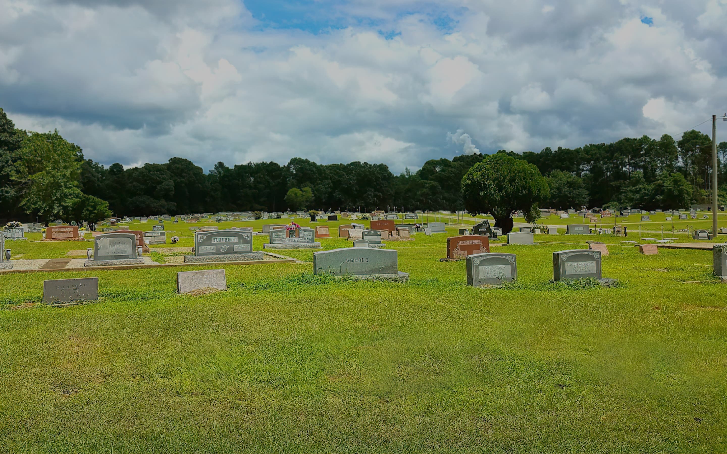 Photo with a view of Valliant Cemetery