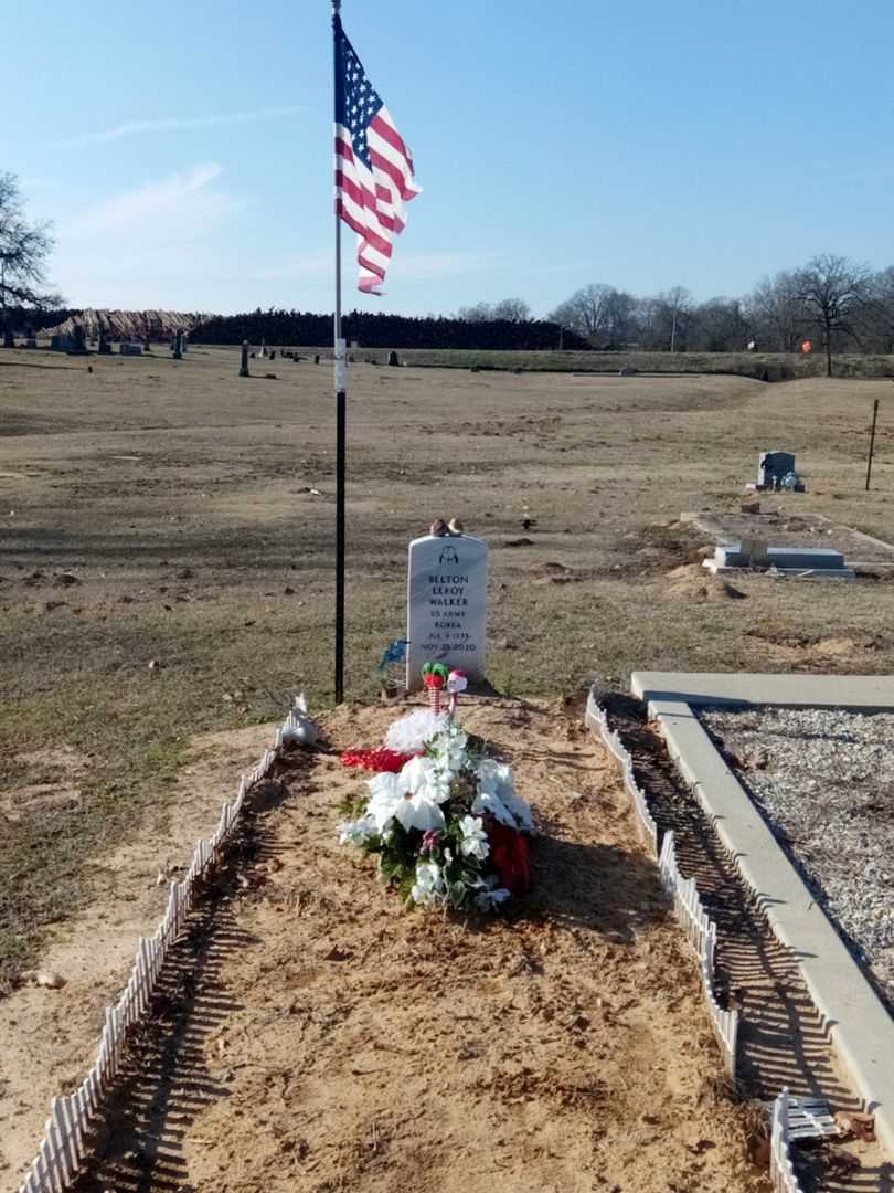 Belton Leroy Walker's grave. Photo 2