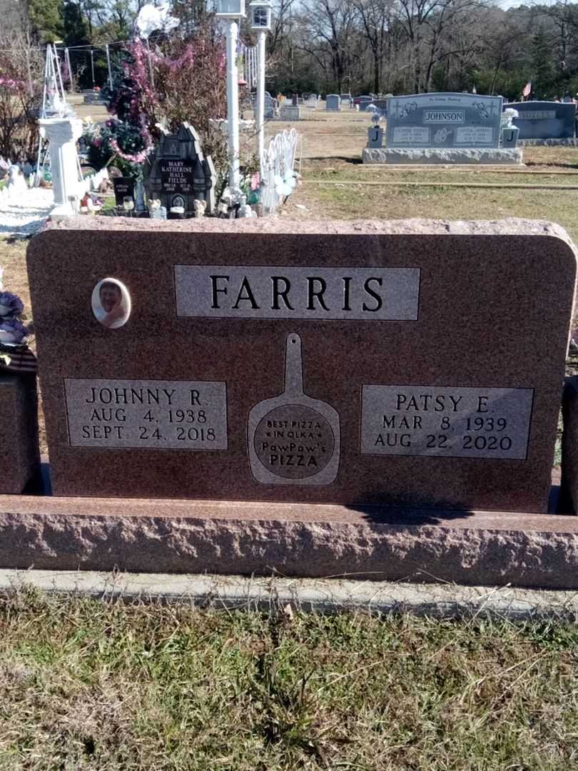 Johnny R. Farris's grave. Photo 3