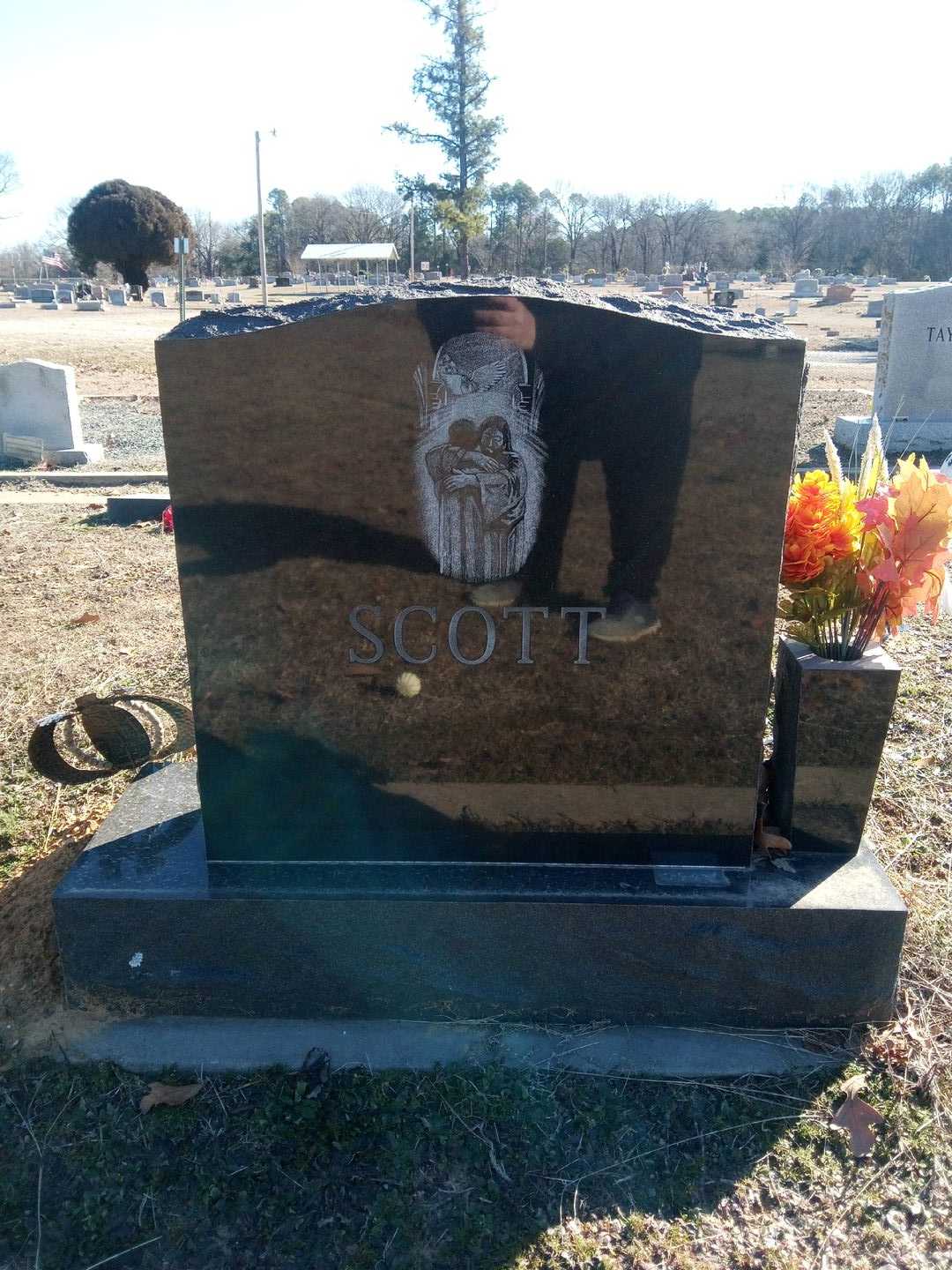 Billy Ray Scott's grave. Photo 3
