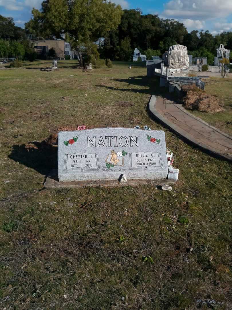 Willie C. Nation's grave. Photo 2