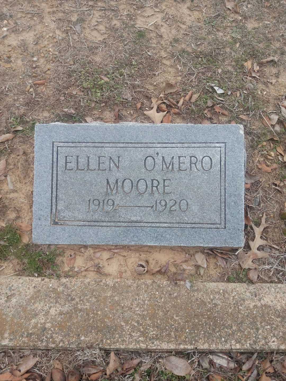Ellen O'Mero Moore's grave. Photo 3