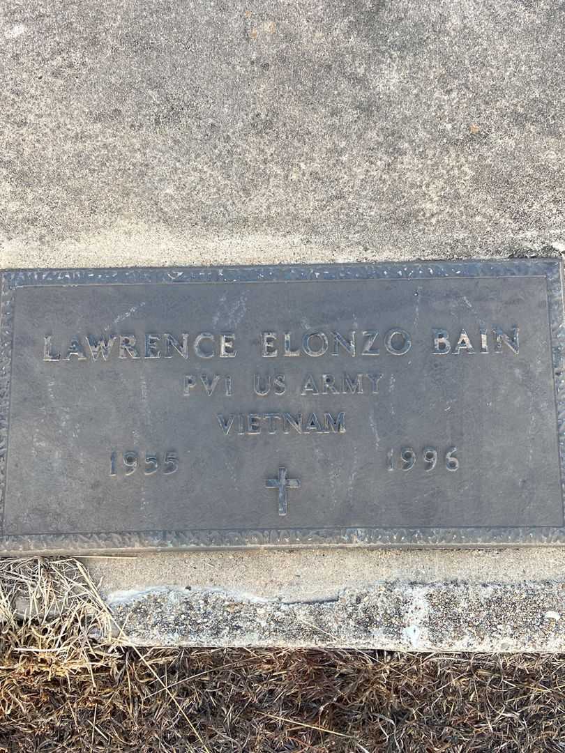 Lawrence Elonzo Bain's grave. Photo 1
