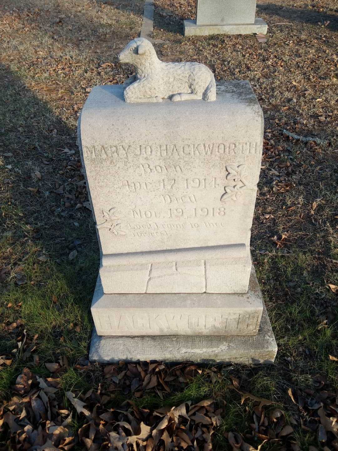 Mary Jo Hackworth's grave. Photo 1