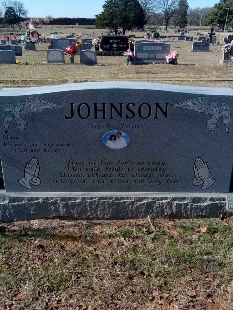 Jessie Joan Earnest Johnson's grave. Photo 3