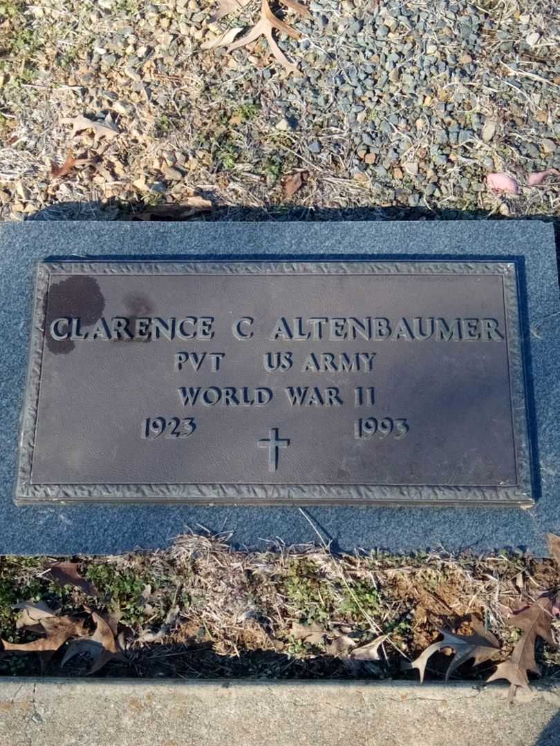 Clarence Carlton Altenbaumer's grave. Photo 4