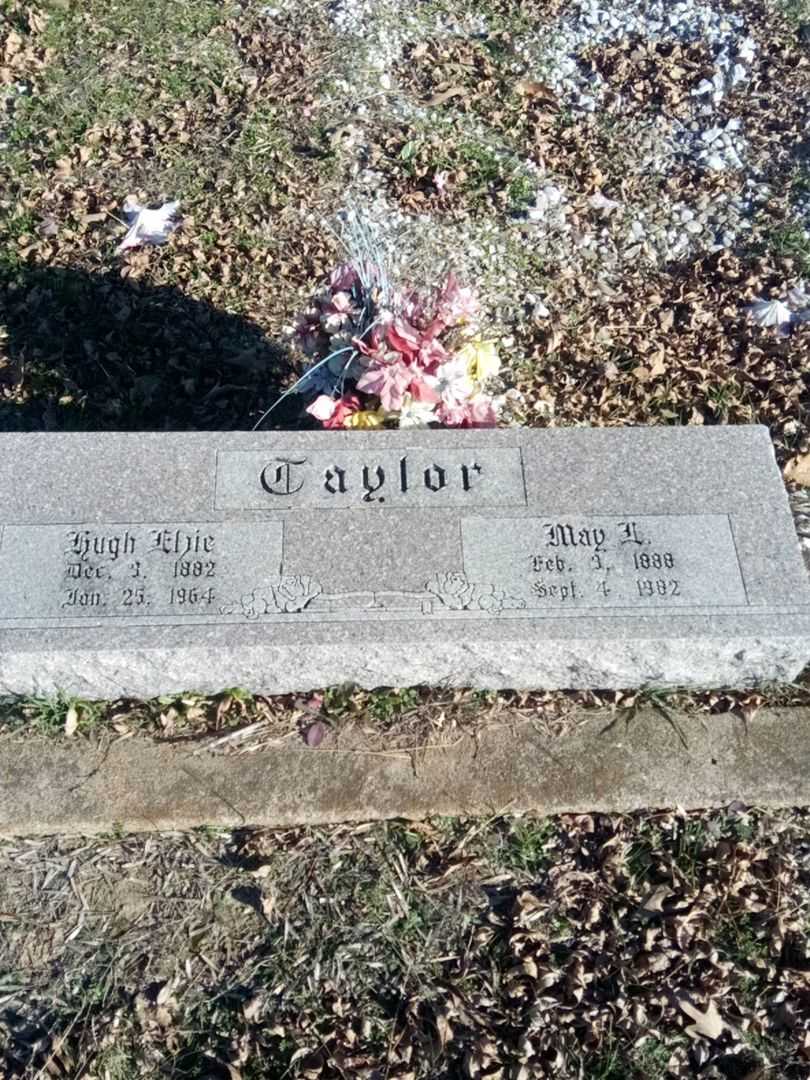 Hugh Elsie Taylor's grave. Photo 1