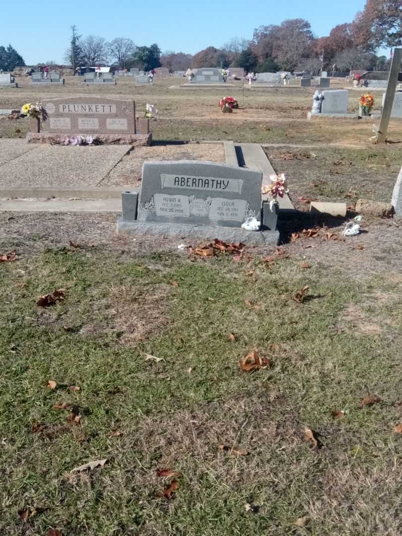 Isola Abernathy's grave. Photo 2