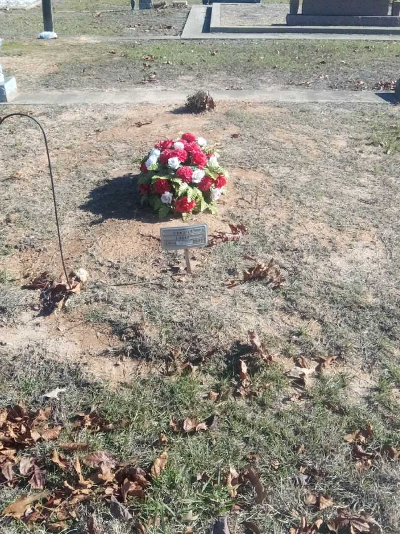 Larry Joe Daniels's grave. Photo 2