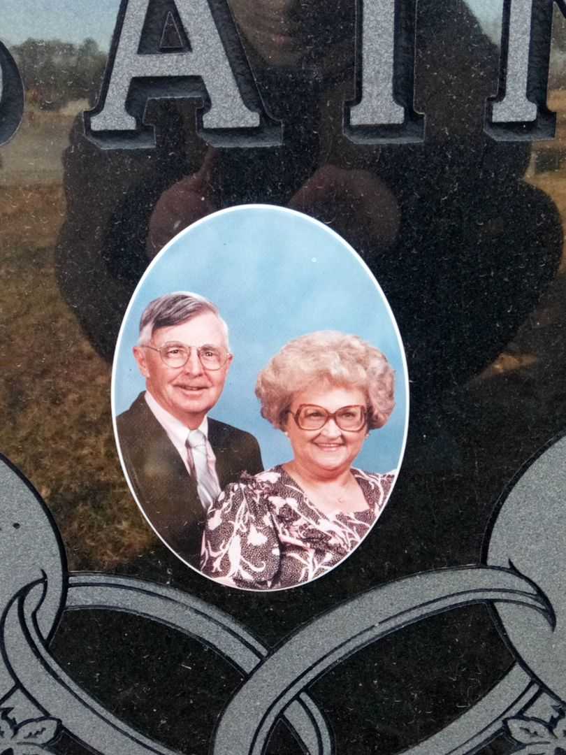 Shirley C. Elliott Bain's grave. Photo 3