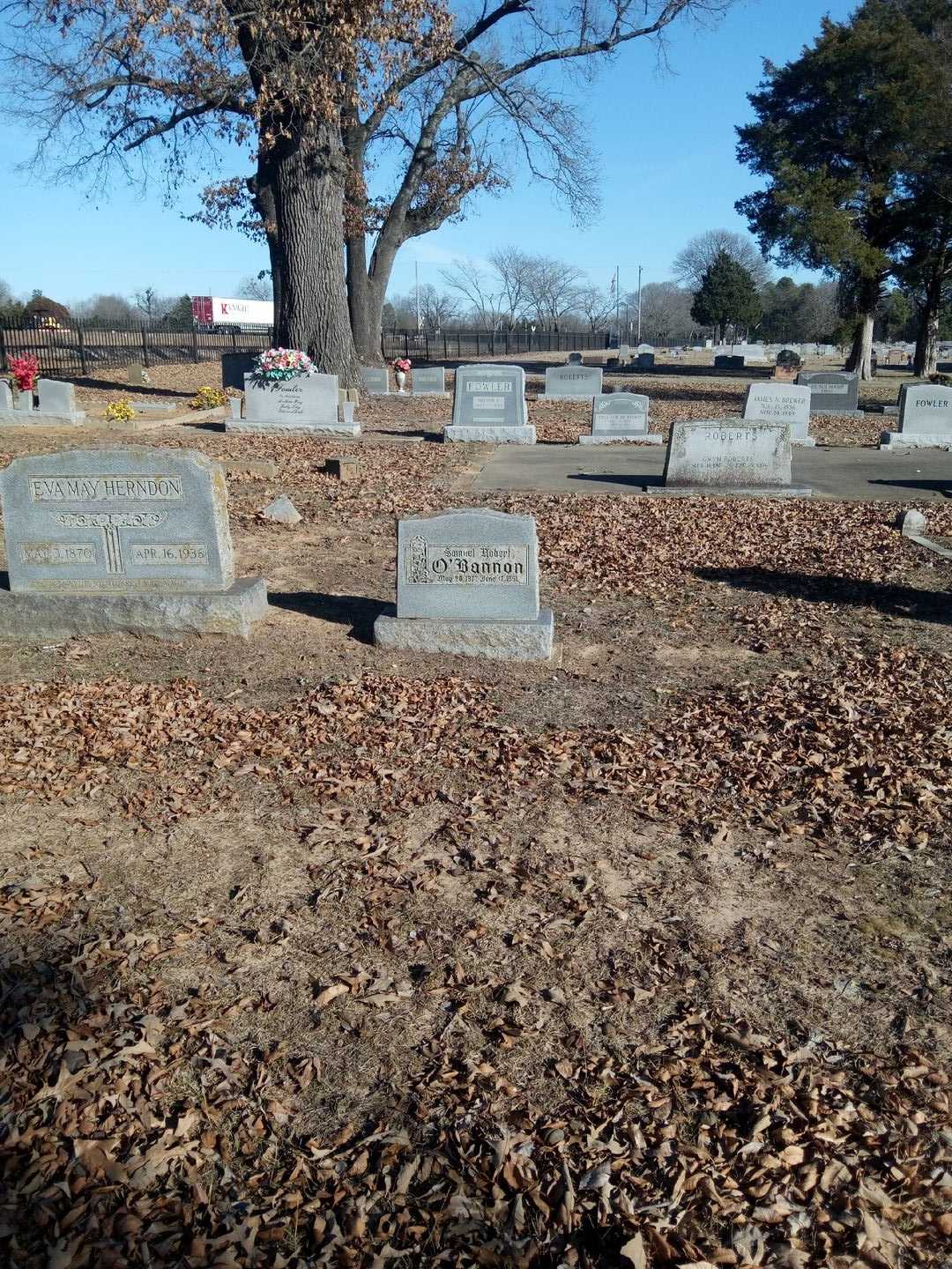 Samuel Robert O'Bannon's grave. Photo 2