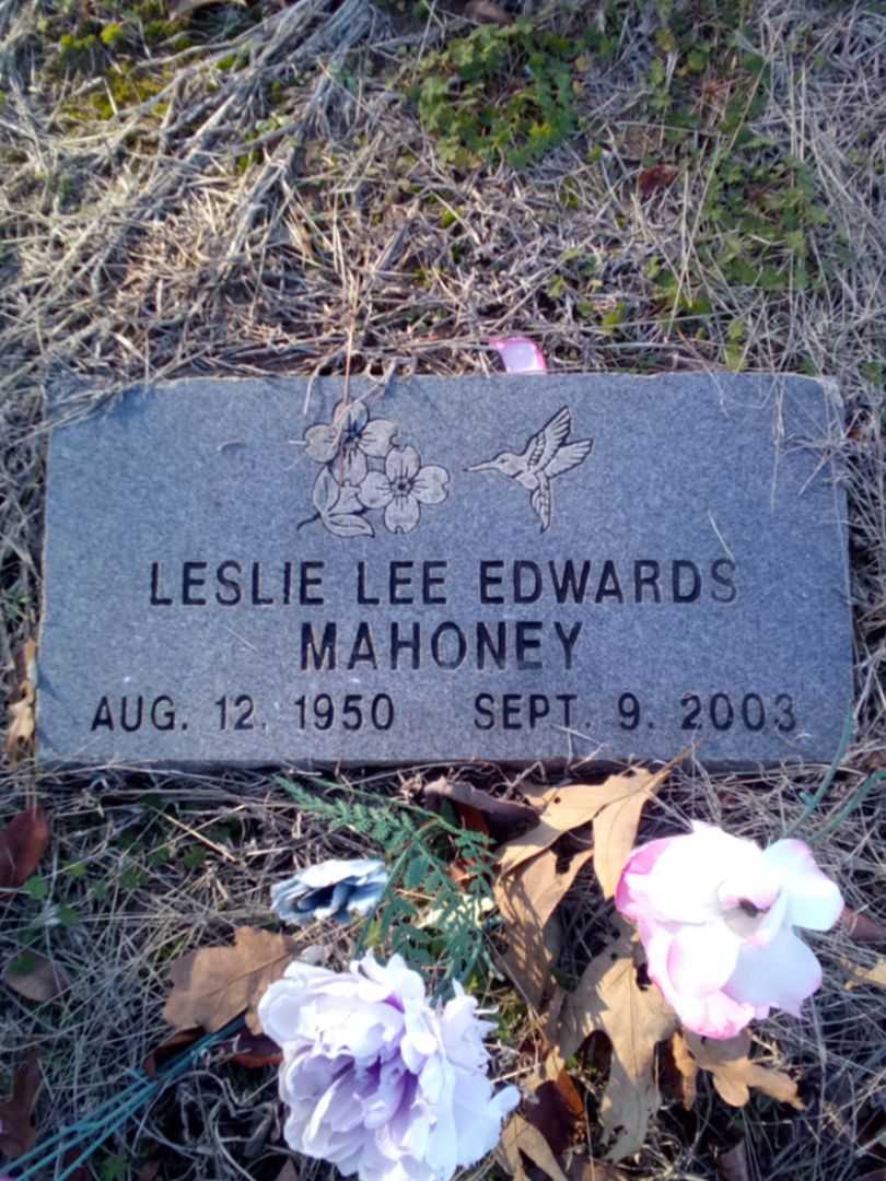 Leslie Lee Edwards Mahoney's grave. Photo 1