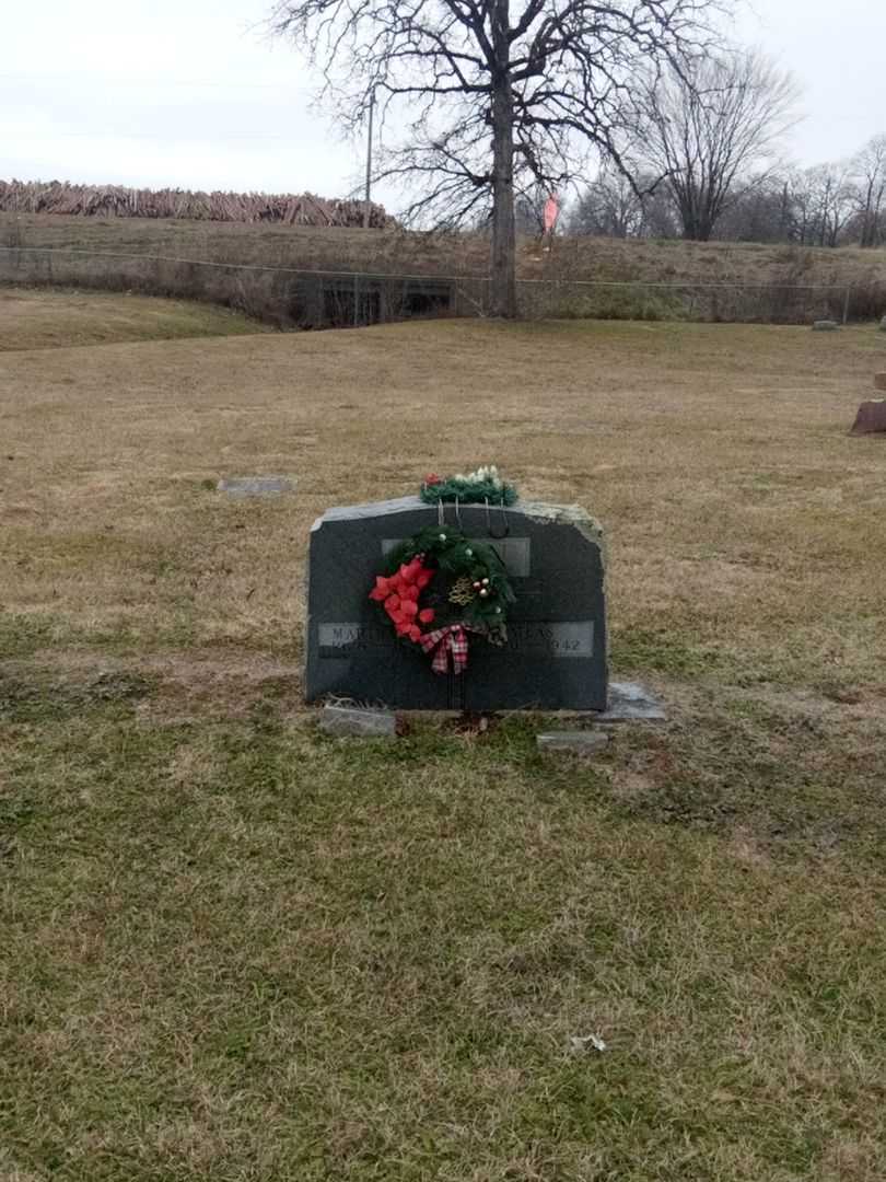 Atlas Bain's grave. Photo 2