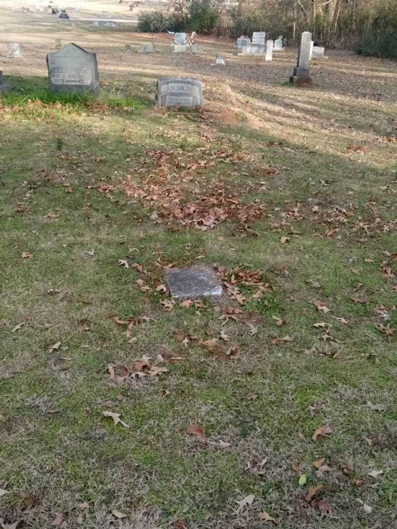 E. R.'s grave. Photo 2