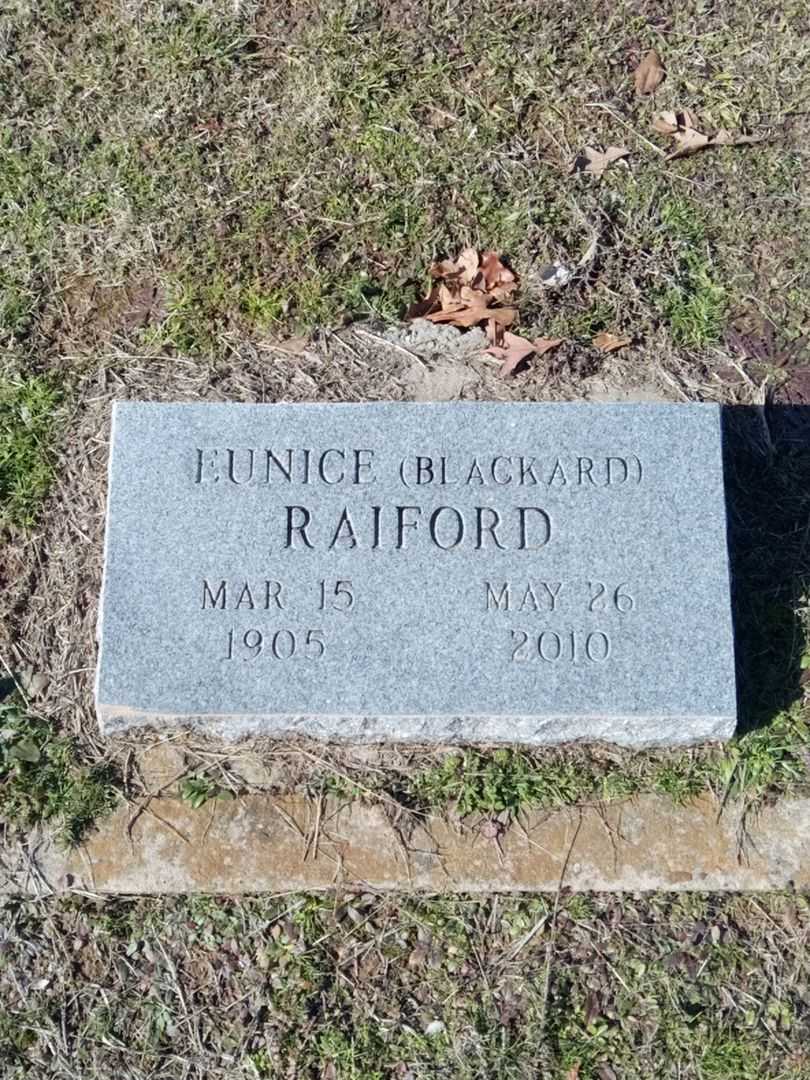 Eunice Blackard Raiford's grave. Photo 3