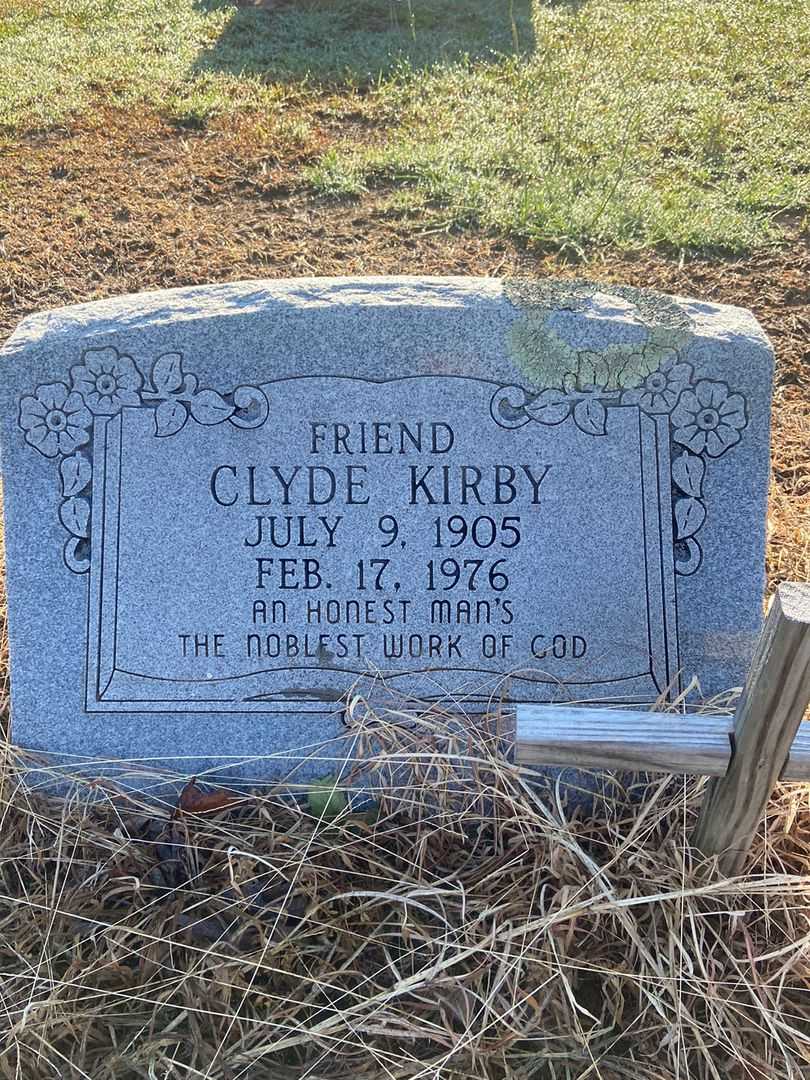 Clyde Kirby's grave. Photo 1