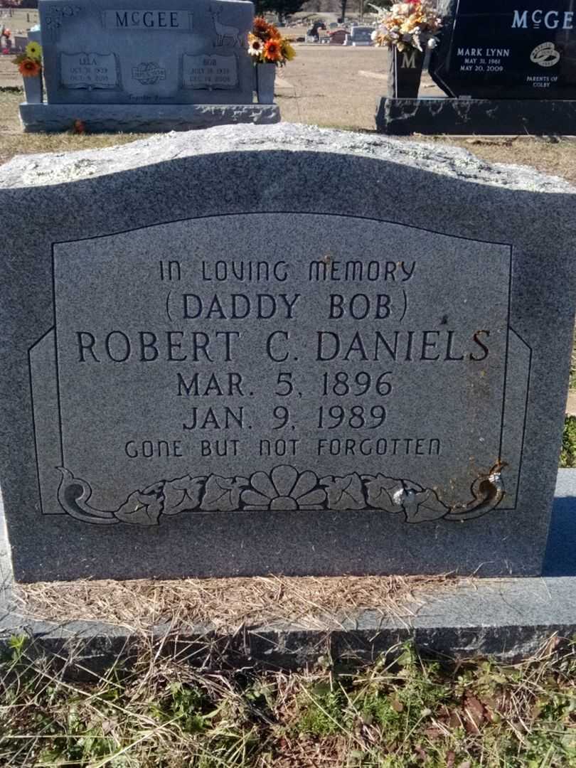 Robert C. "Bob" Daniels's grave. Photo 1