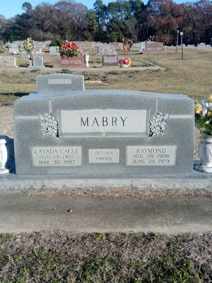 Lavada Cagle Mabry's grave. Photo 1