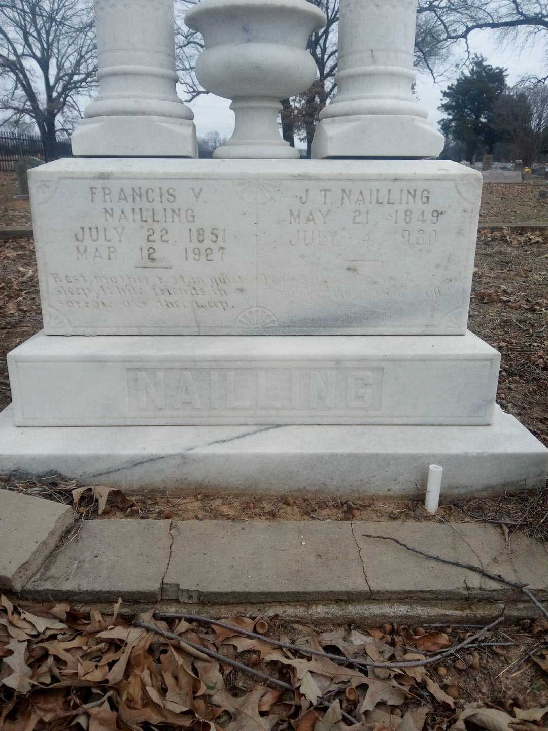 Francis V. Nailling's grave. Photo 3