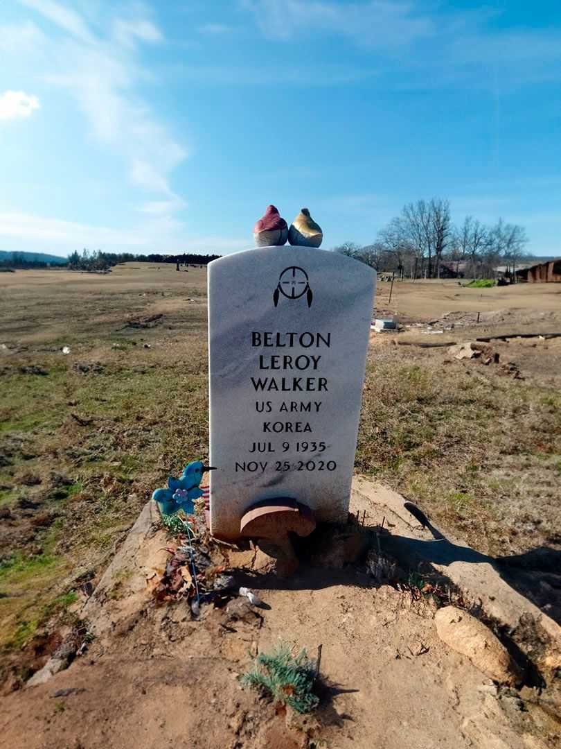 Belton Leroy Walker's grave. Photo 1