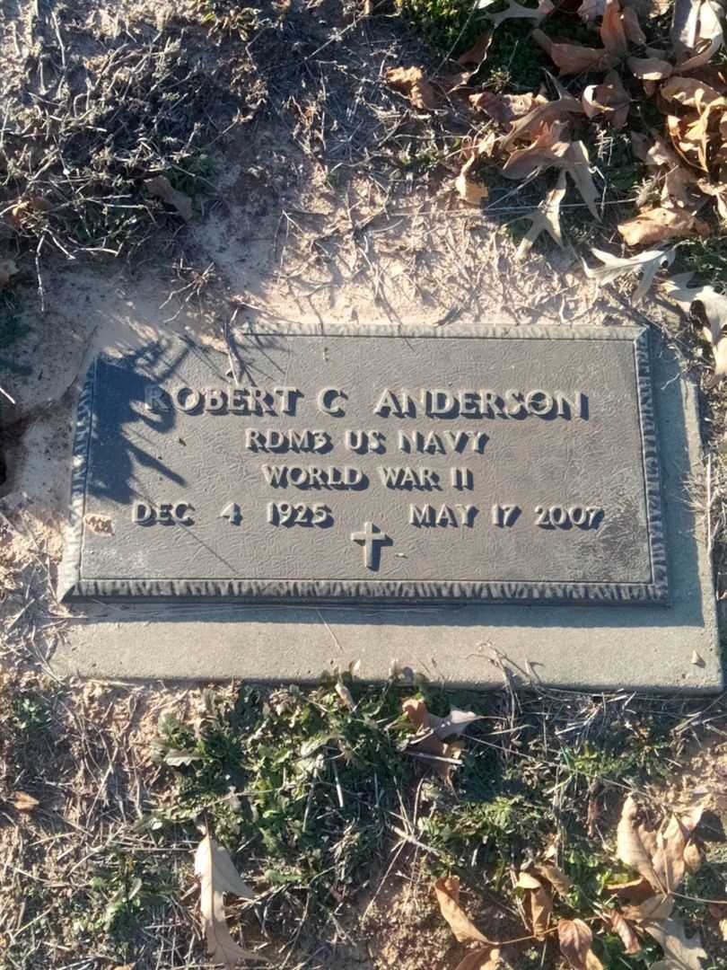 Fayrene H. Anderson's grave. Photo 3