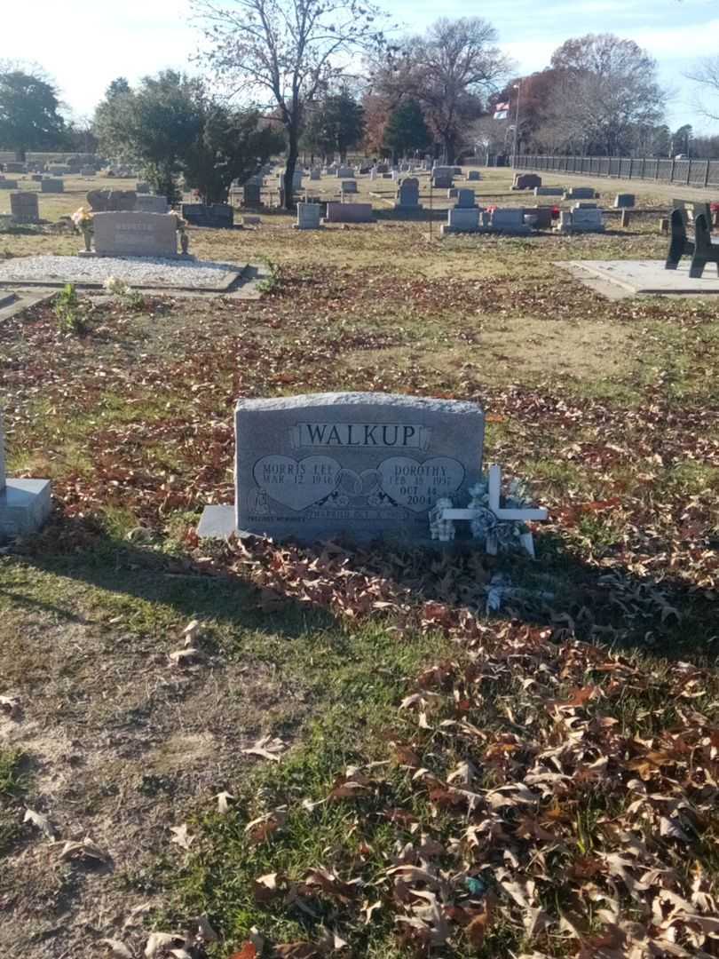 Morris Lee Walkup's grave. Photo 2