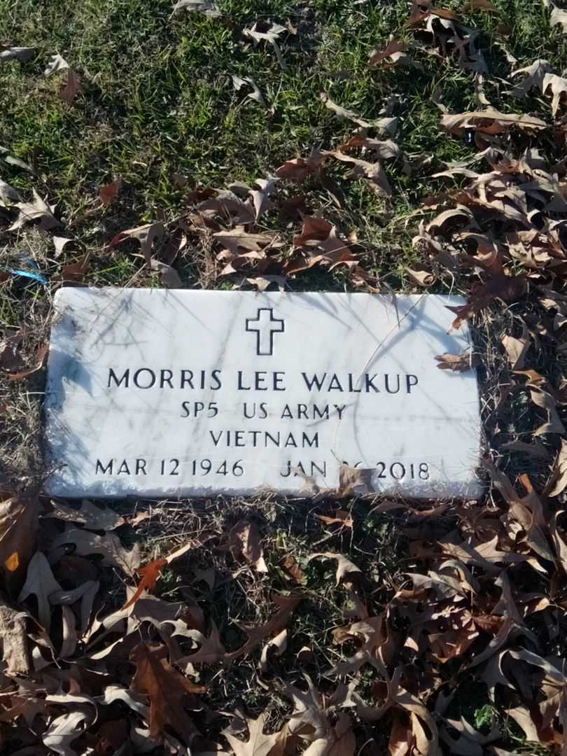 Morris Lee Walkup's grave. Photo 3