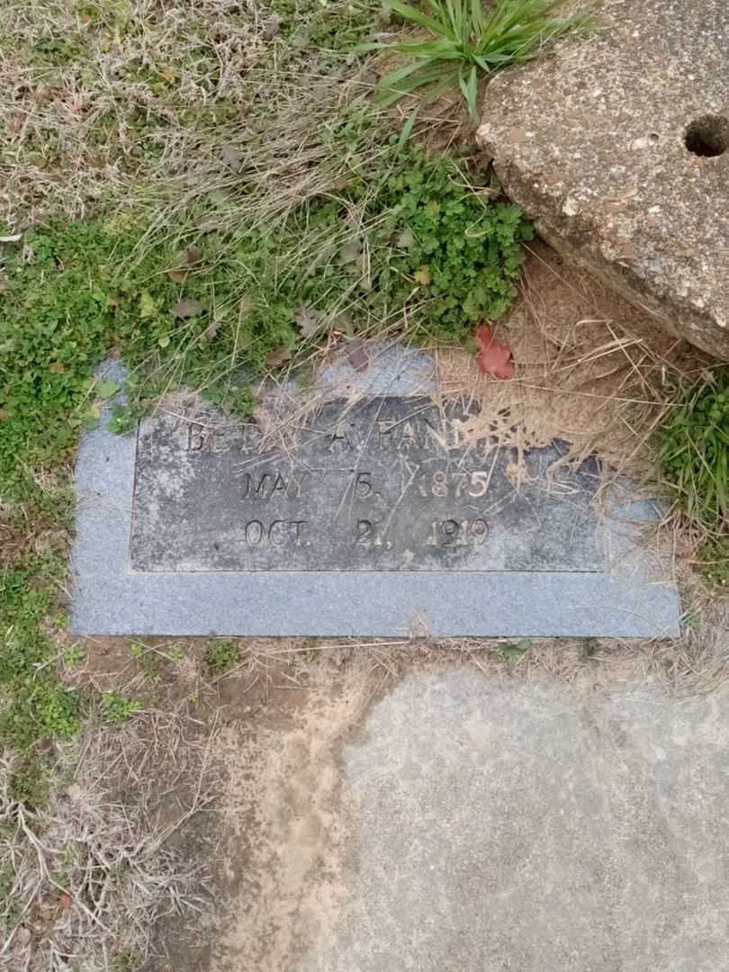 Betty A. Fanning's grave. Photo 1