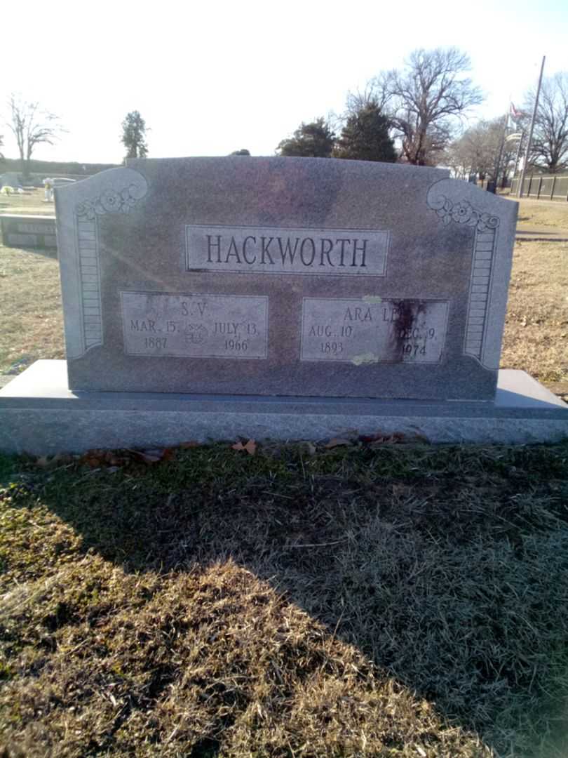 S. V. Hackworth's grave. Photo 1