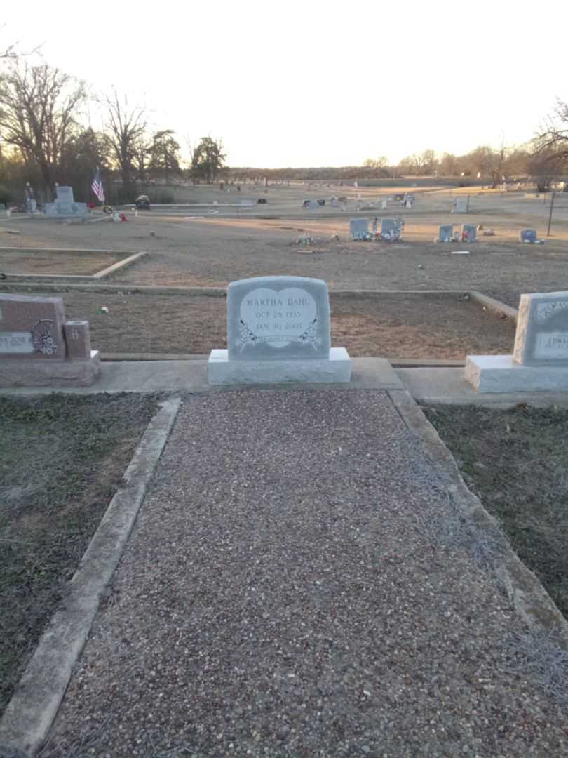 Martha Dahl's grave. Photo 2