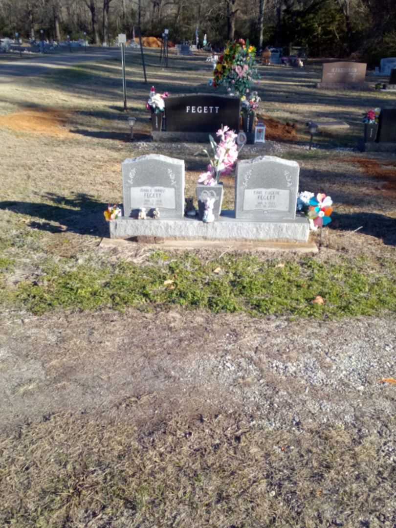 Mable Mary Fegett's grave. Photo 2