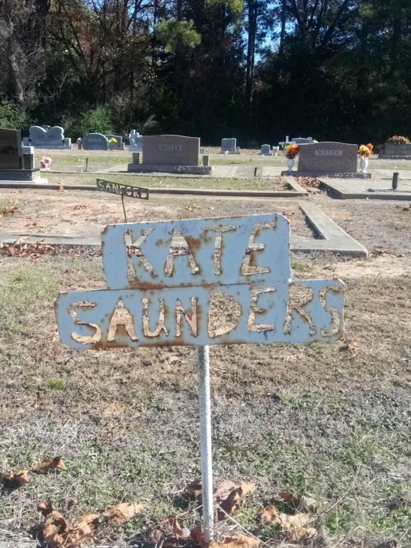 Kate Saunders's grave. Photo 1