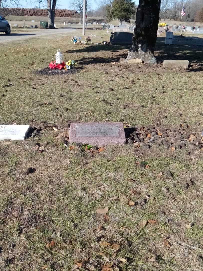 Margaret L. Ussery's grave. Photo 2